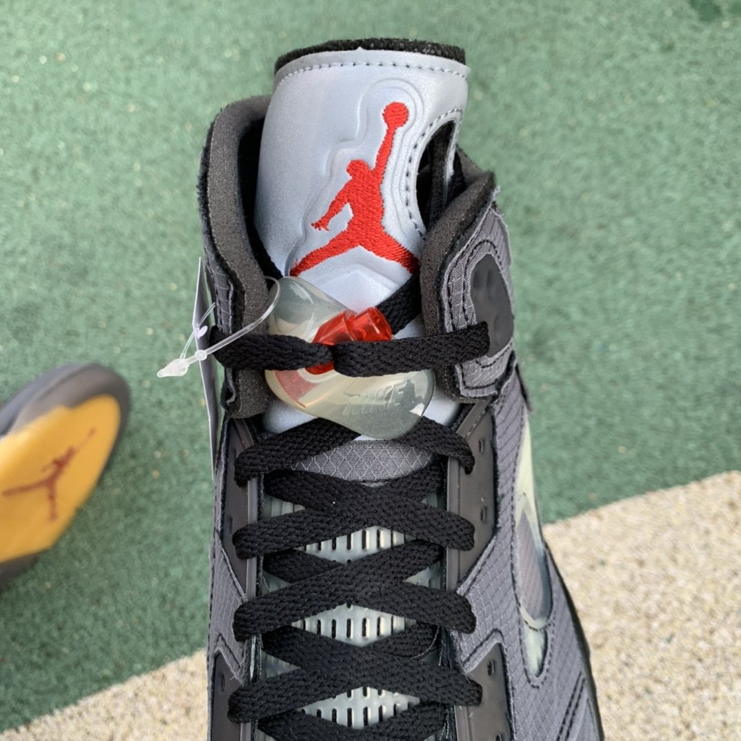 Air Jordan 5 Retro Off-White Black