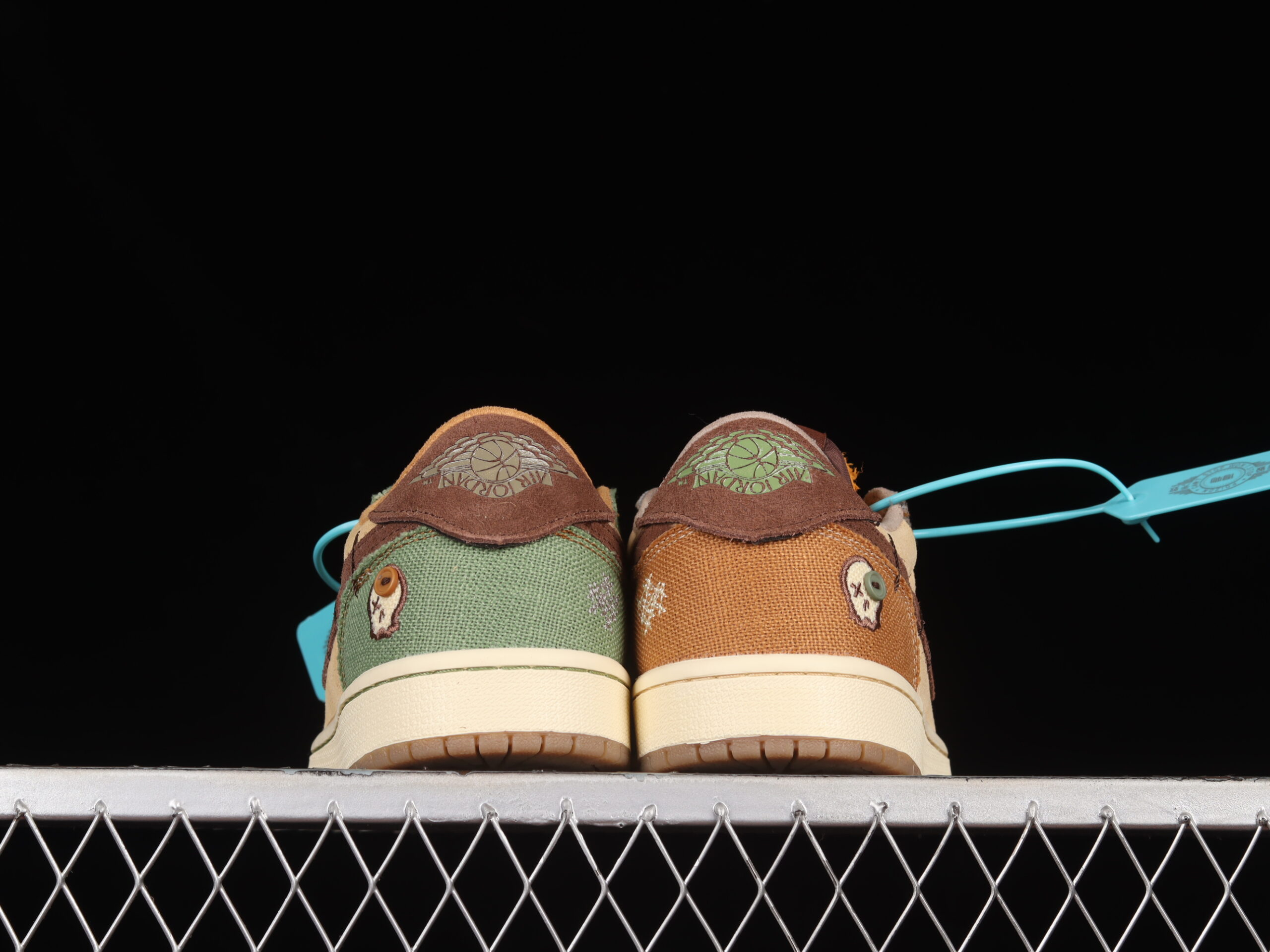 Jordan 1 Retro Low OG Zion Williamson Voodoo