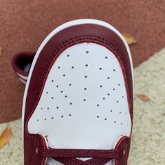 Nike Dunk Low Bordeaux