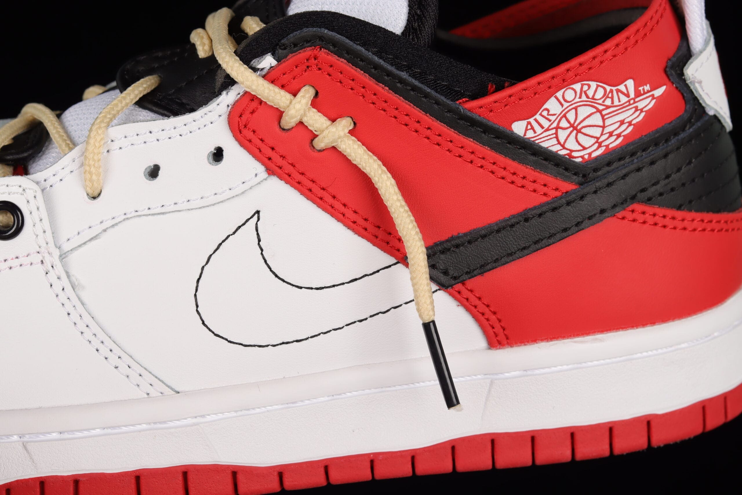 Air Jordan 1 Low Fantasy white red tie