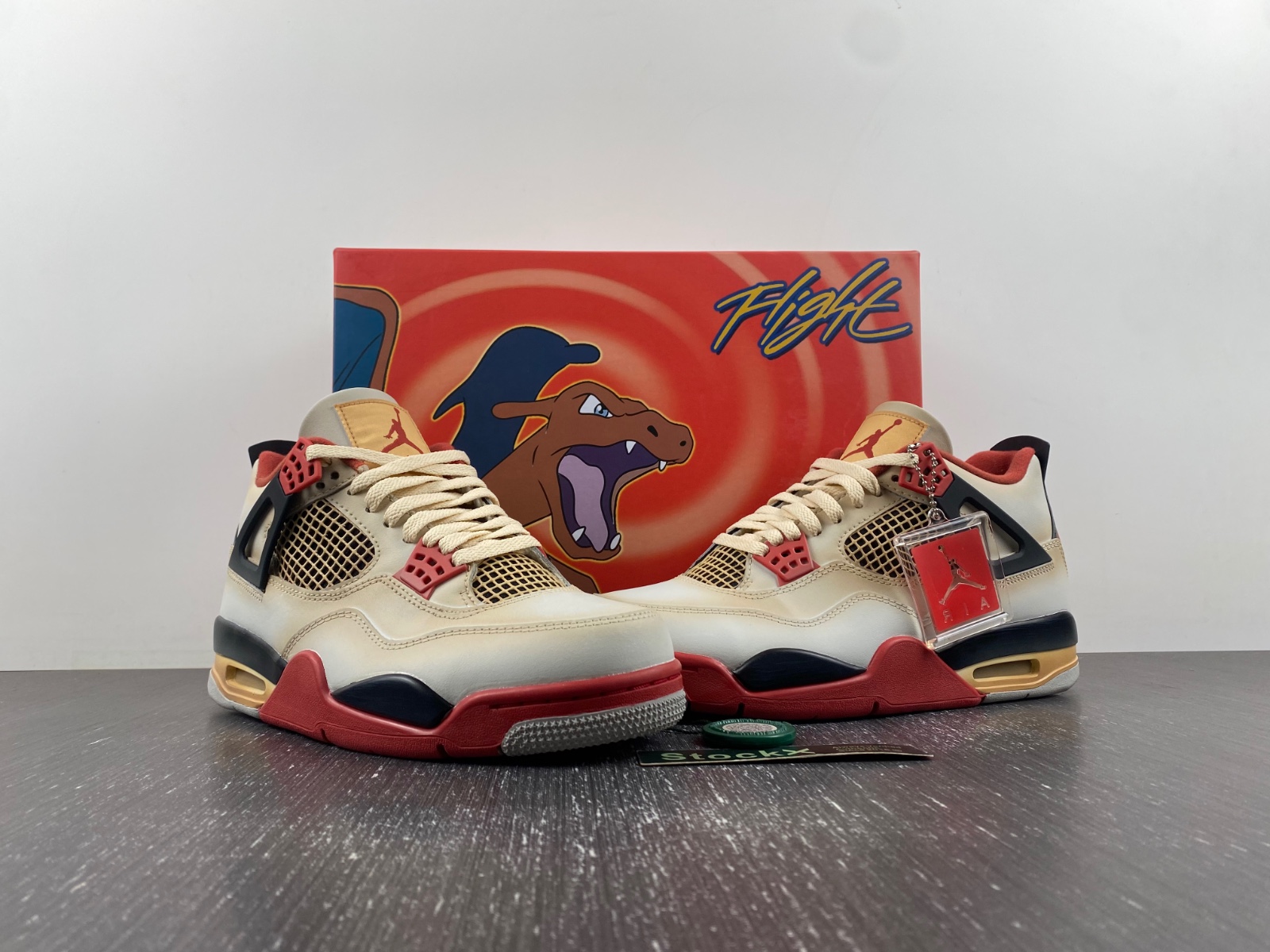 Air Jordan 4 Charizard