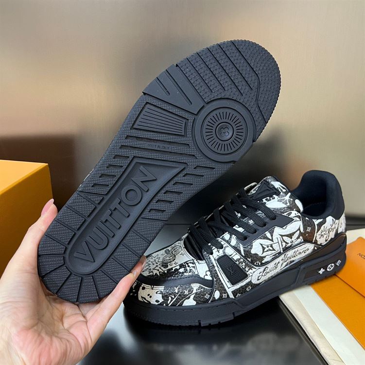 LOUIS VUITTON LV TRAINER COMIC MOTIFS BLACK WHITE – LVS146