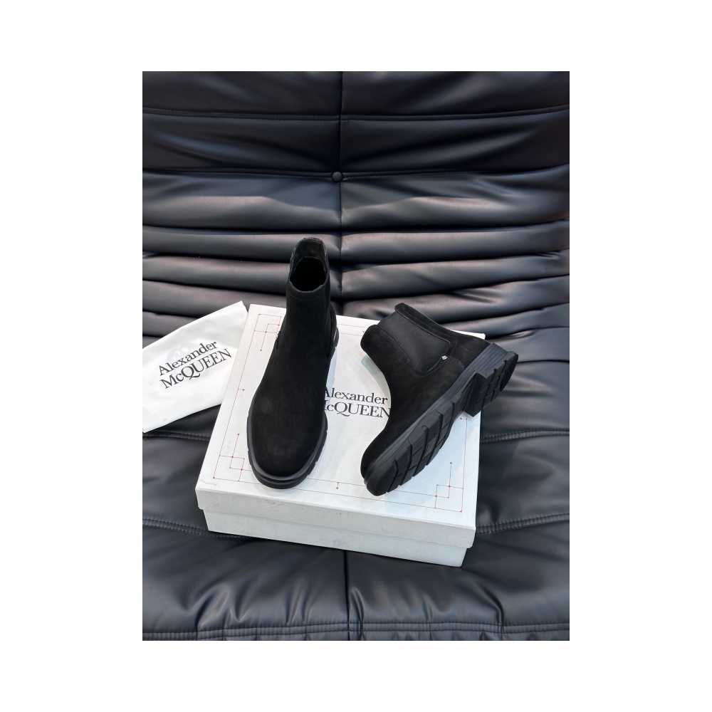 Alexander McQue* Men's high-top boots