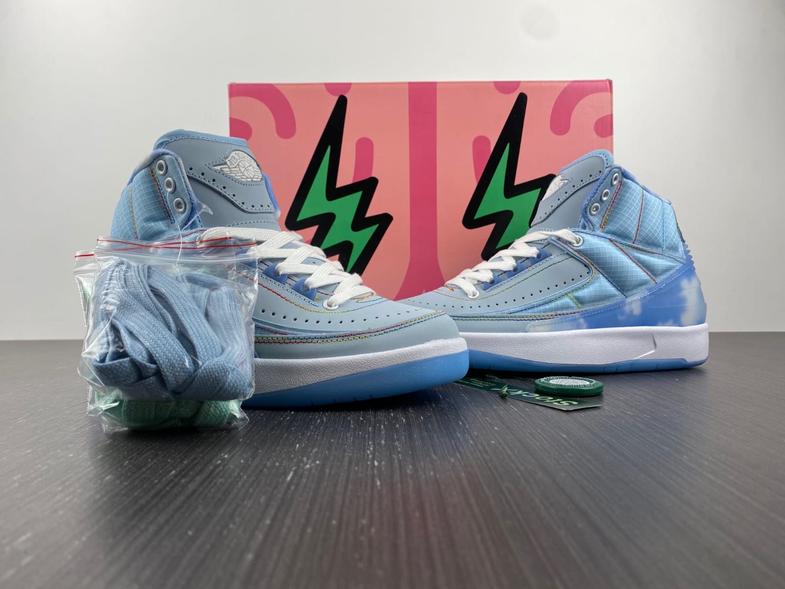Jordan 2 Retro J Balvin