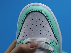 Nike Dunk Low Green Glow (W)