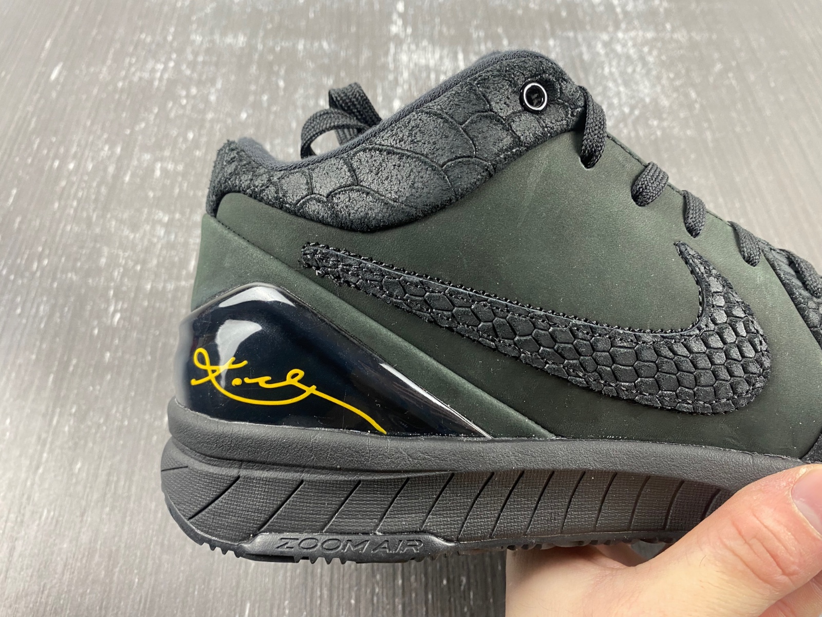 Nike Kobe 4 Protro Gift of Mamba