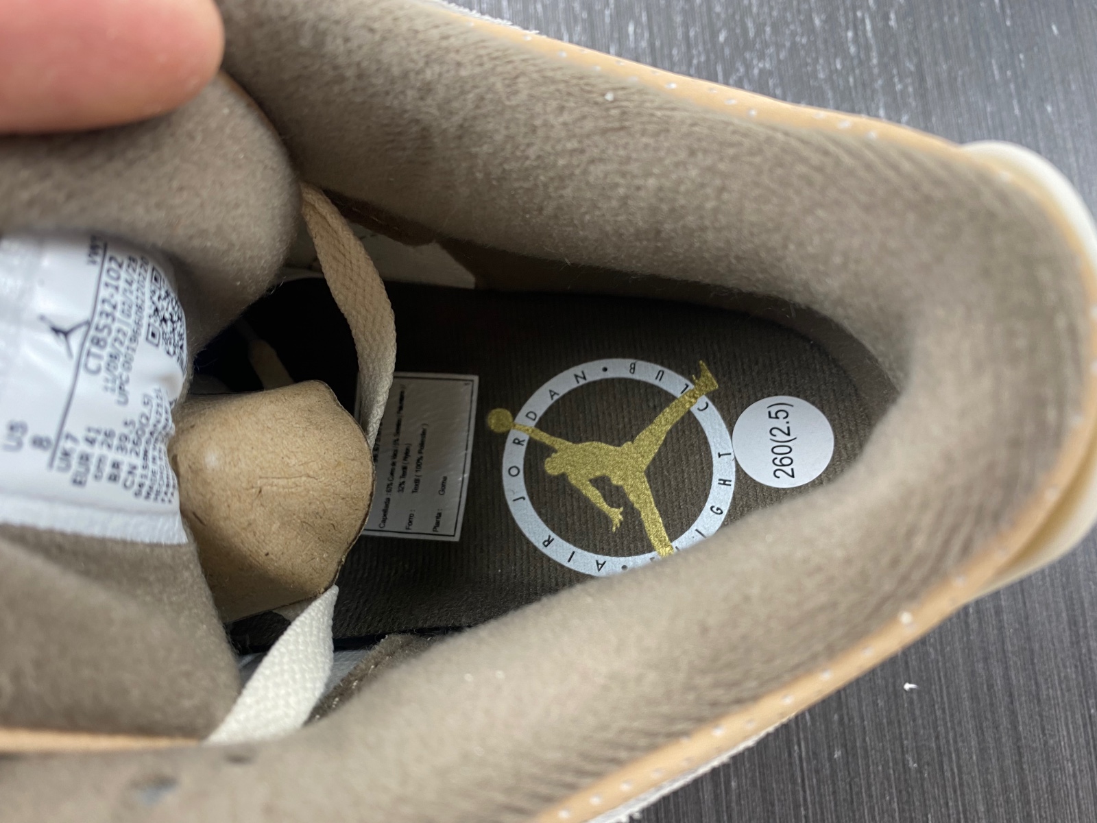 Air Jordan 3 Retro Palomino