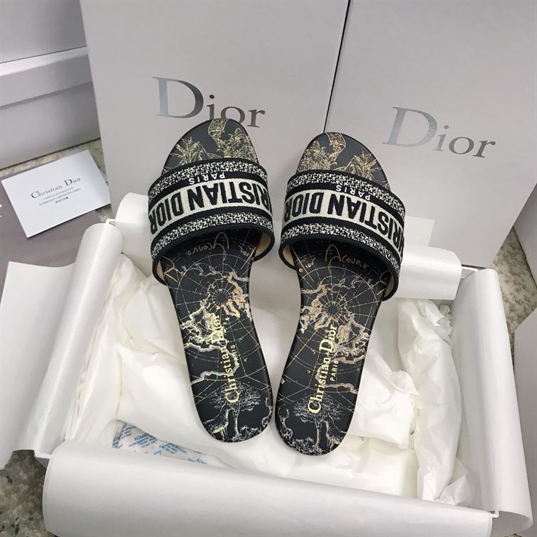 DIOR DWAY SLIDE – DS011