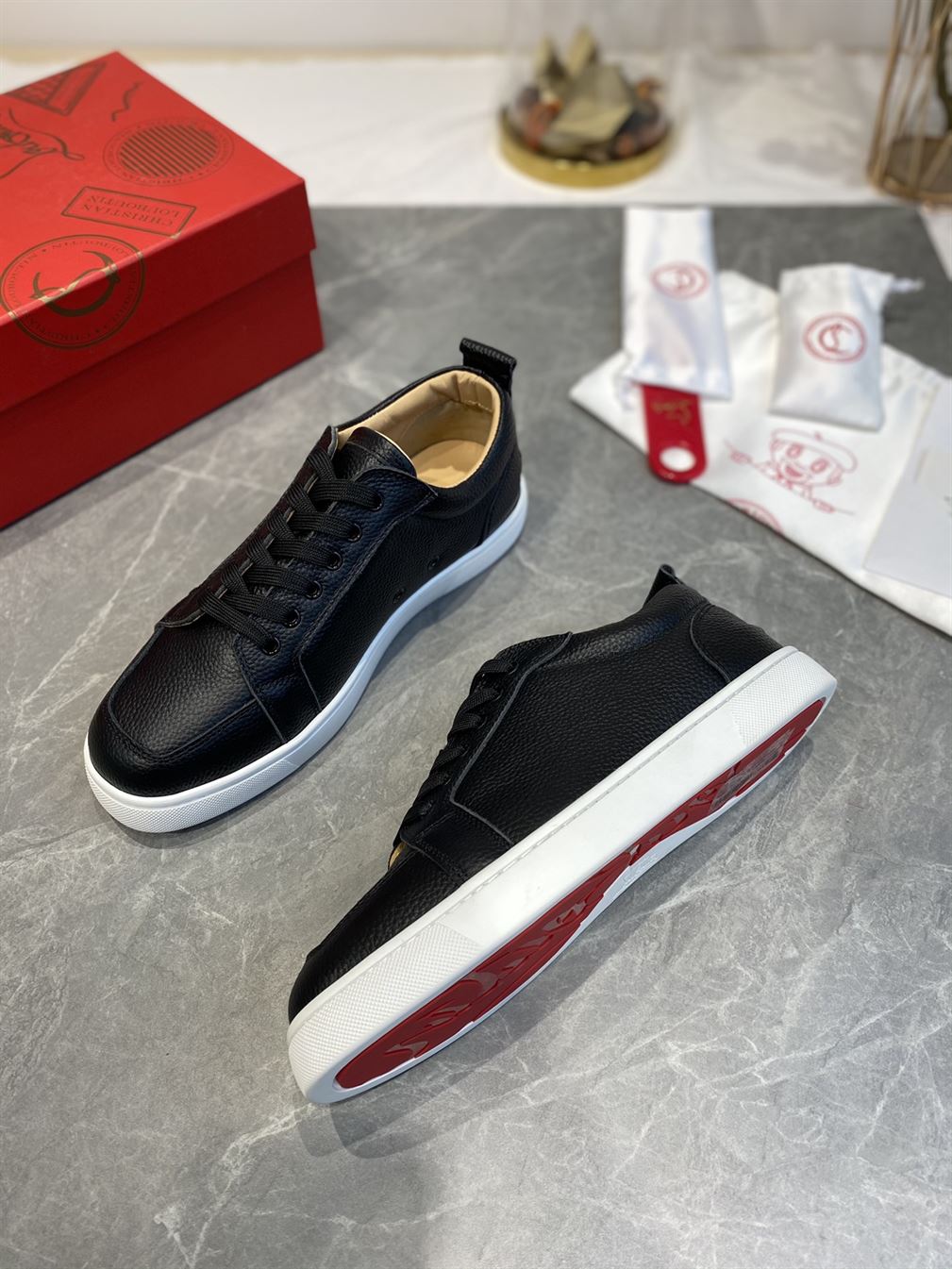 CHRISTIAN LOUBOUTIN RANTULOW SNEAKERS – CLS030