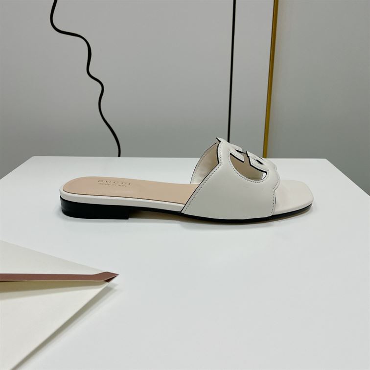 GUCCI WOMEN’S INTERLOCKING G CUT-OUT SLIDE SANDAL – GSL013