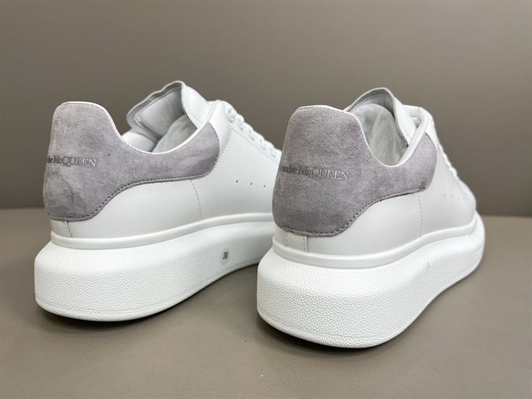 ALEXANDER MCQUEEN SNEAKER – ALD002