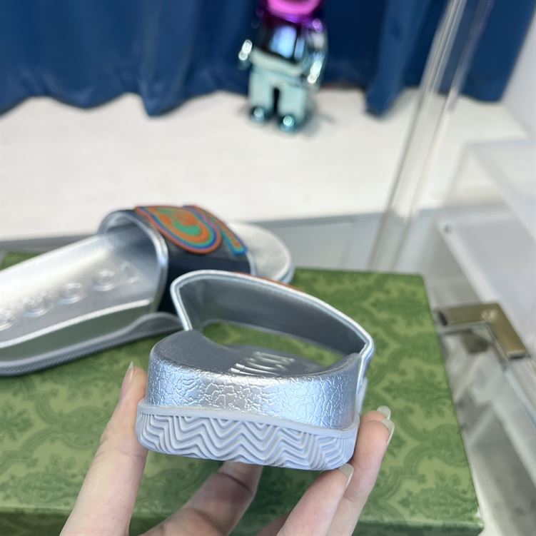 GUCCI SLIDE INTERLOCKING G LEATHER BLACK FOR MEN – GSL005