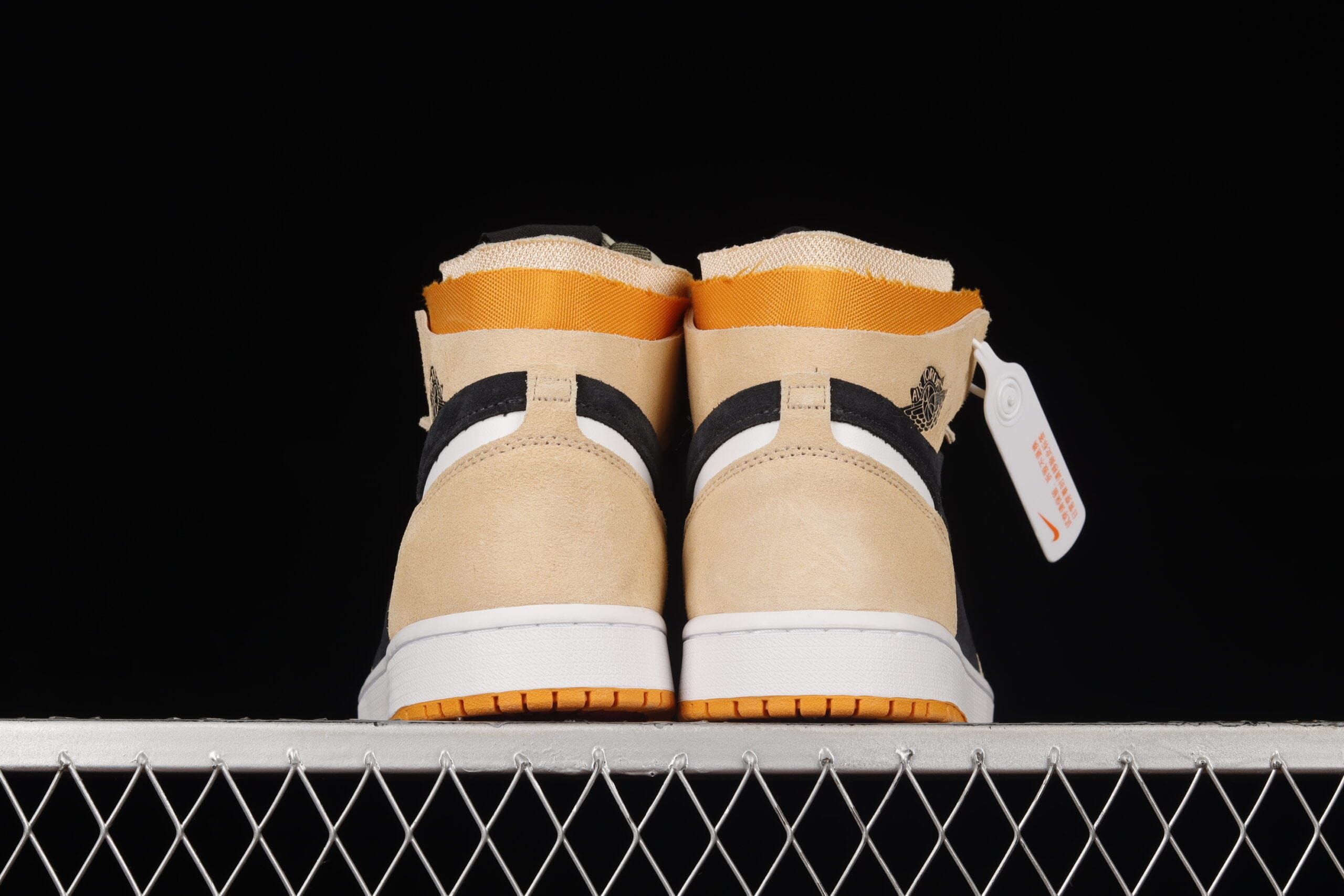 Jordan 1 High Zoom Air CMFT, Pumpkin Spice