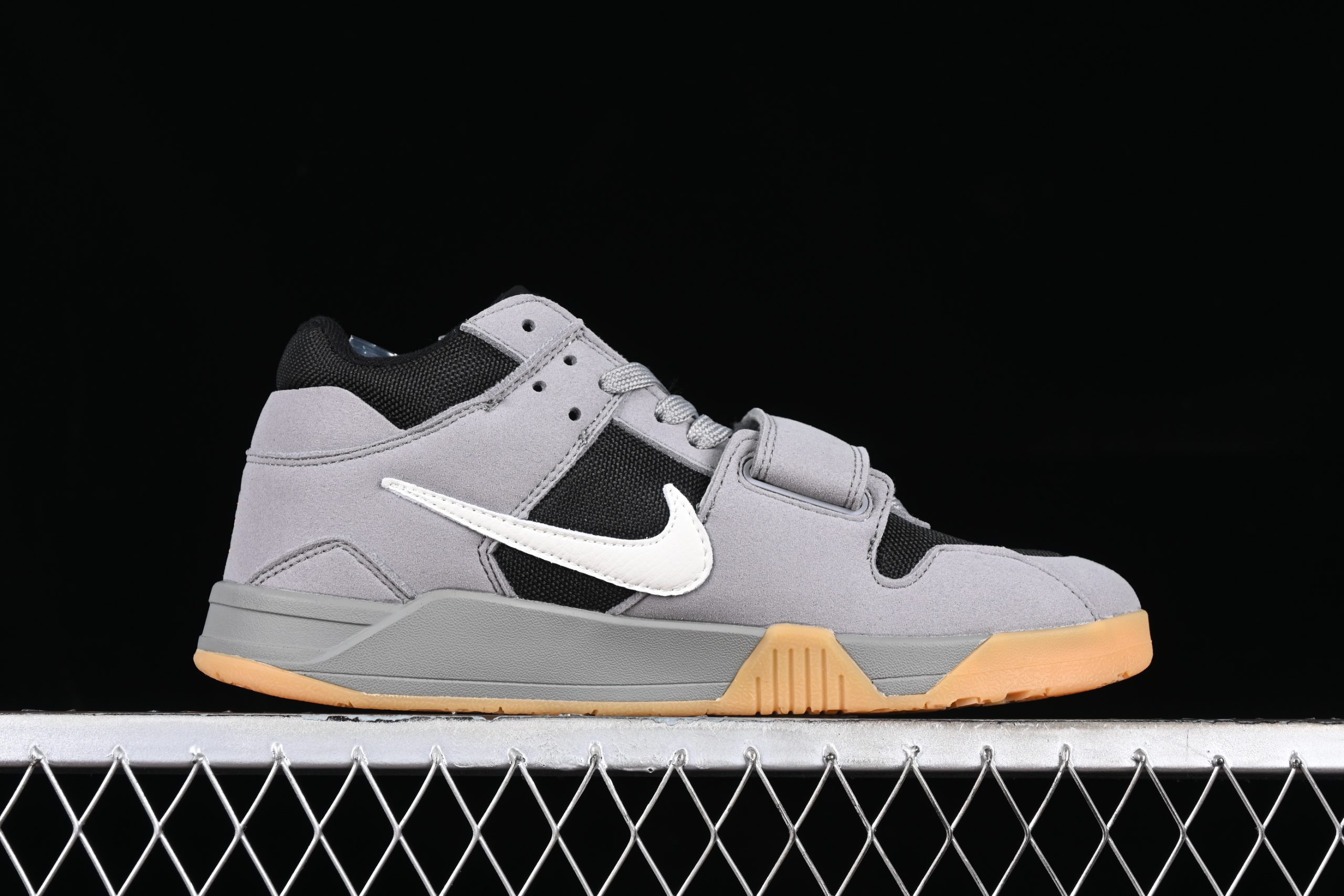 Travis Scott x Air Jordan 1 “Cut The Check”