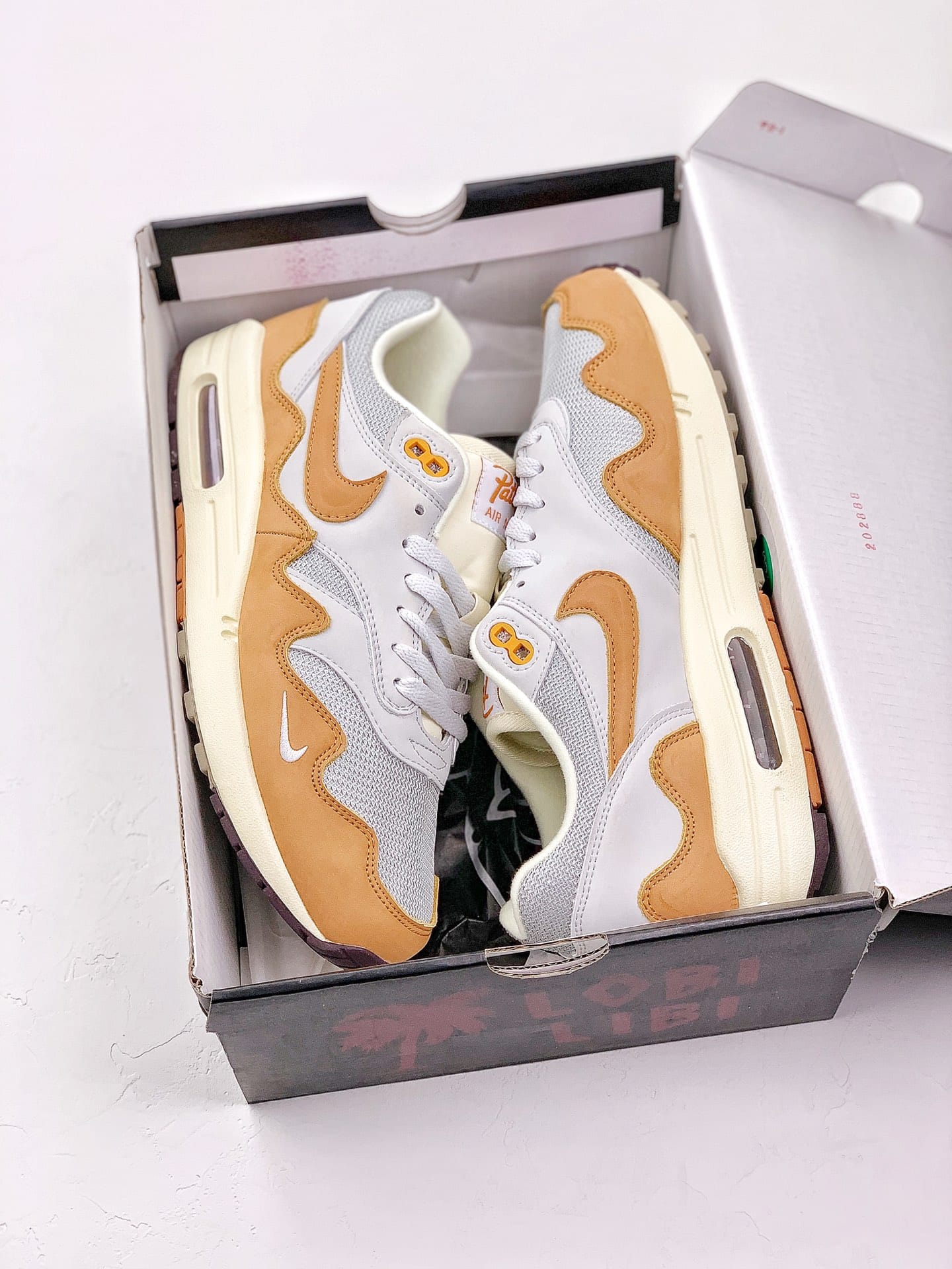 Nike Air Max 1 Patta Waves Monarch