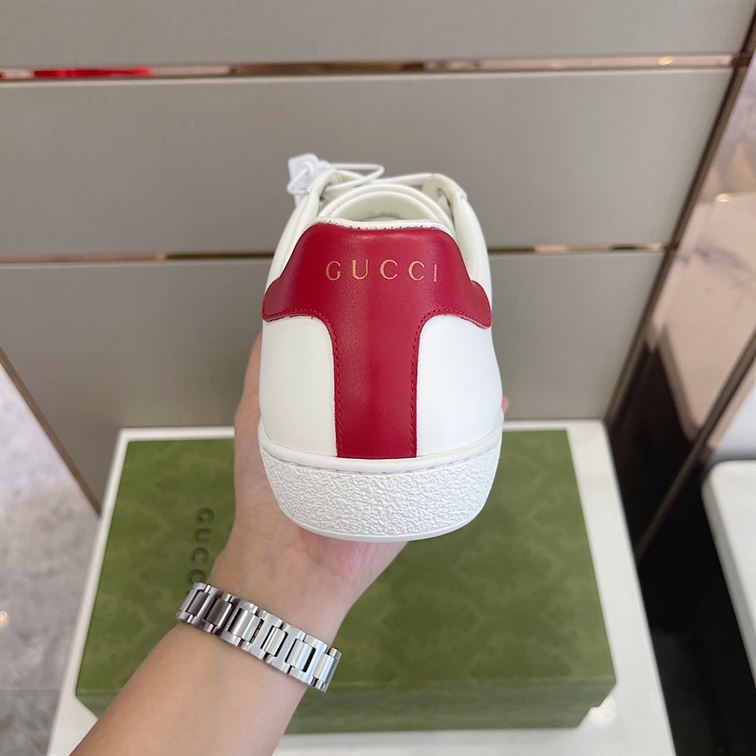 GUCCI MEN’S GG SNEAKER – GCC037