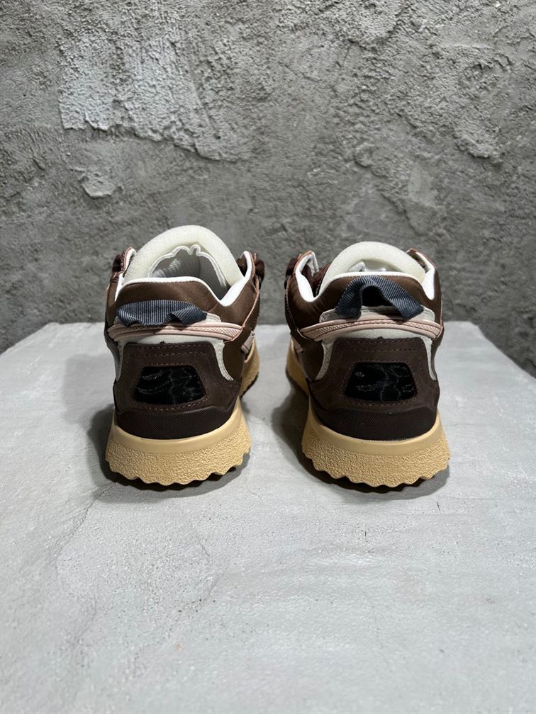 OFF-WHITE SPONGE MID-TOP SNEAKERS BROWN BEIGE – OFW041