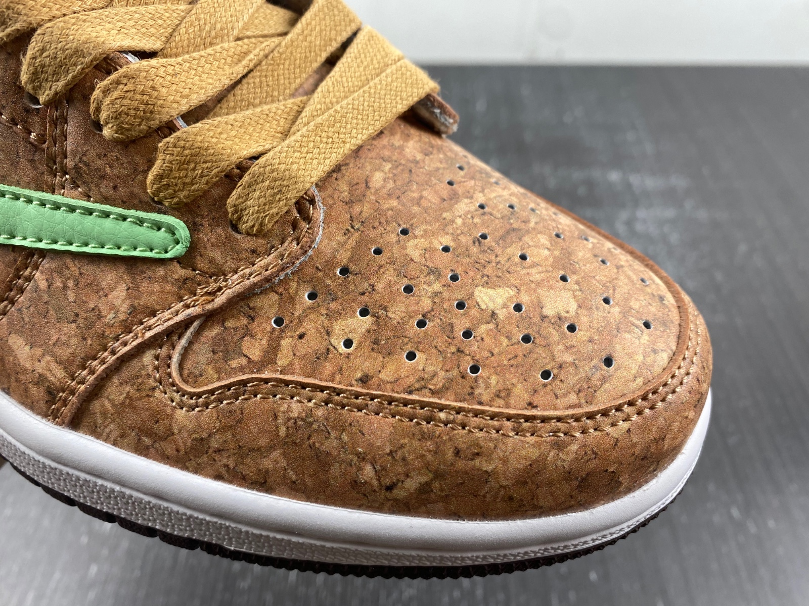 Travis Scott x Air Jordan 1 Brown and Green