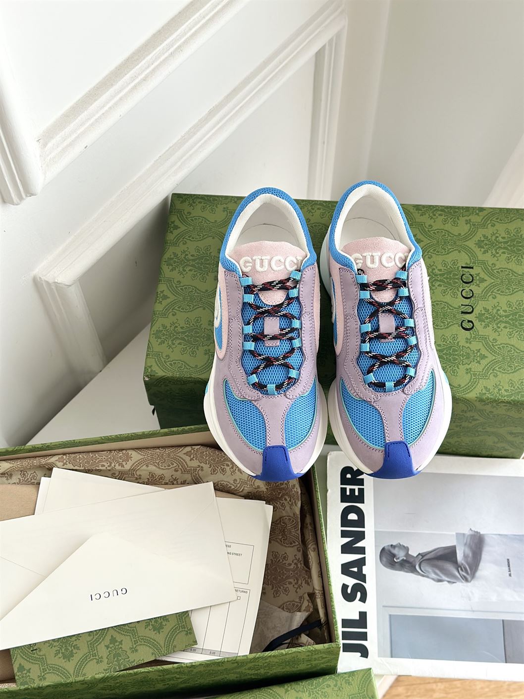 GUCCI RUN SNEAKERS – GCC116