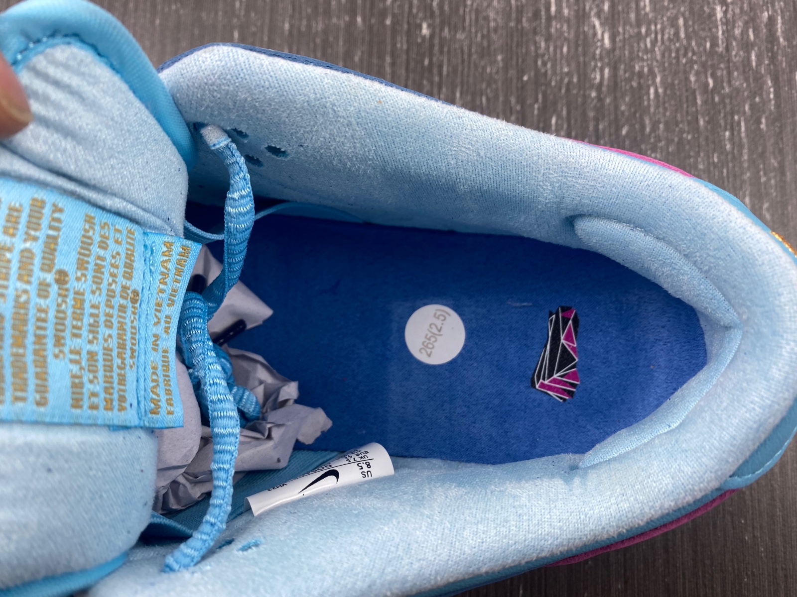 Run The Jewels x Nike SB Dunk Low