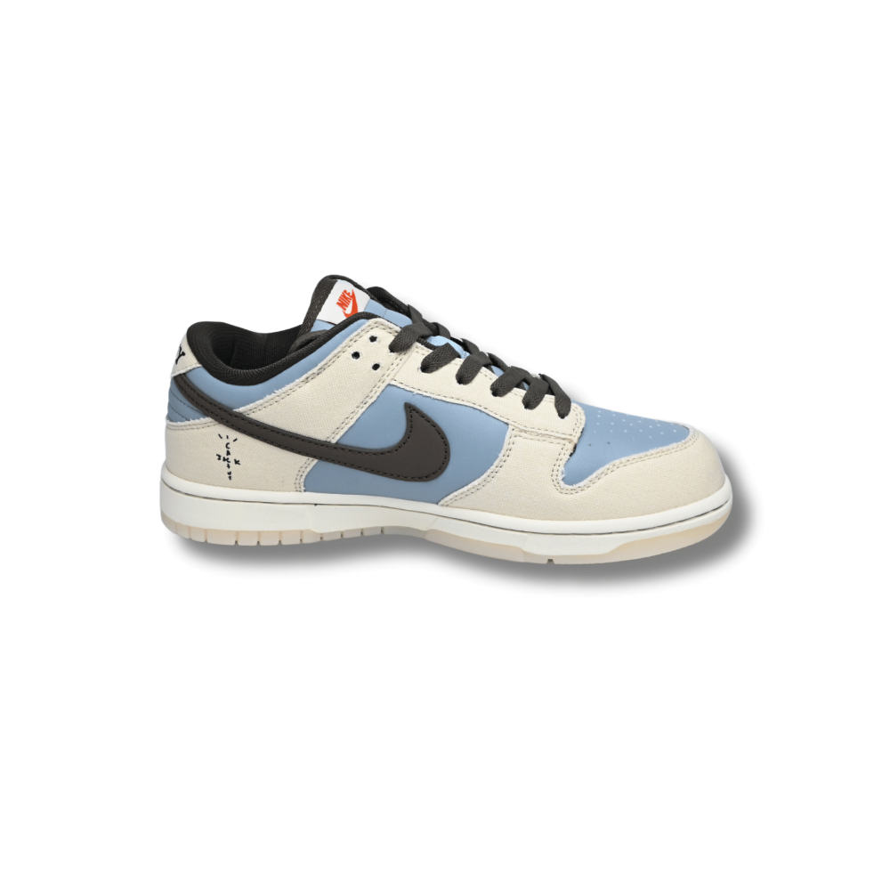 Nike Dunk LowTravis Scott x Playstation