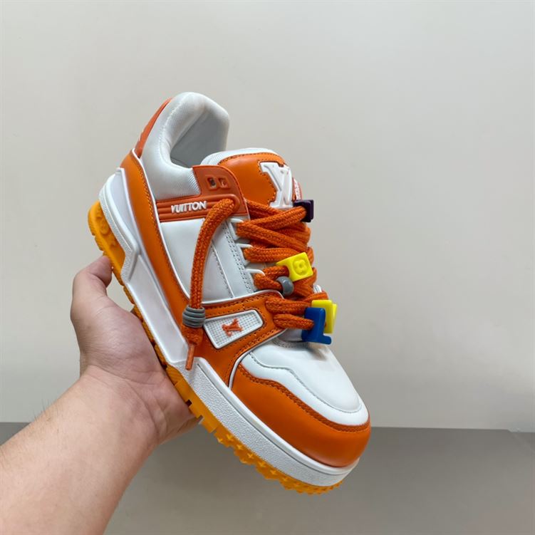 LOUIS VUITTON TRAINER MAXI LOW-TOP SNEAKERS IN WHITE AND ORANGE – LVS115