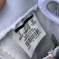 Air Jordan 11 Retro Low Pink Snakeskin