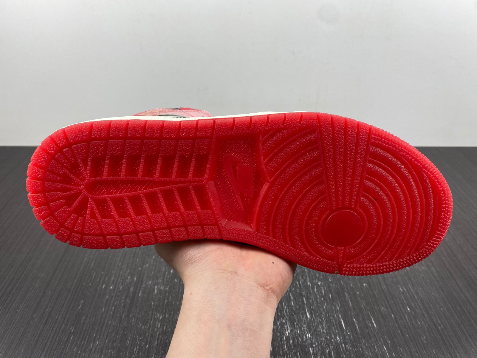 Air Jordan 1 High OG Spider-Man Across the Spider-Verse