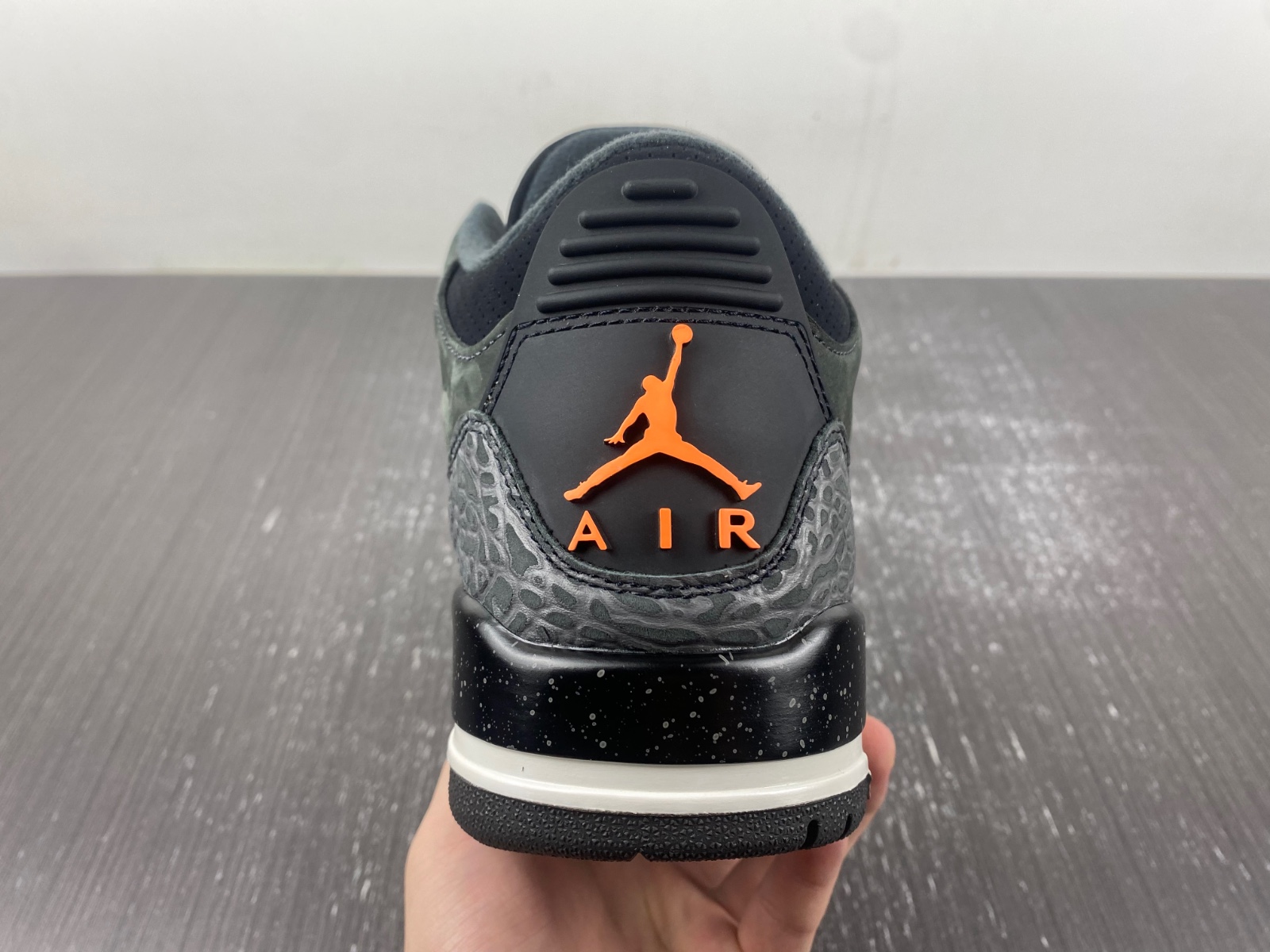 Jordan 3 Retro Fear Pack (2023)