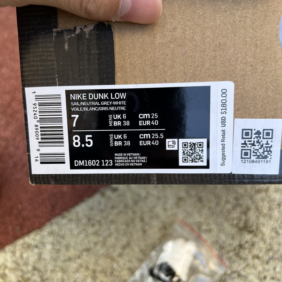 Off White Nike Dunk Lot 49