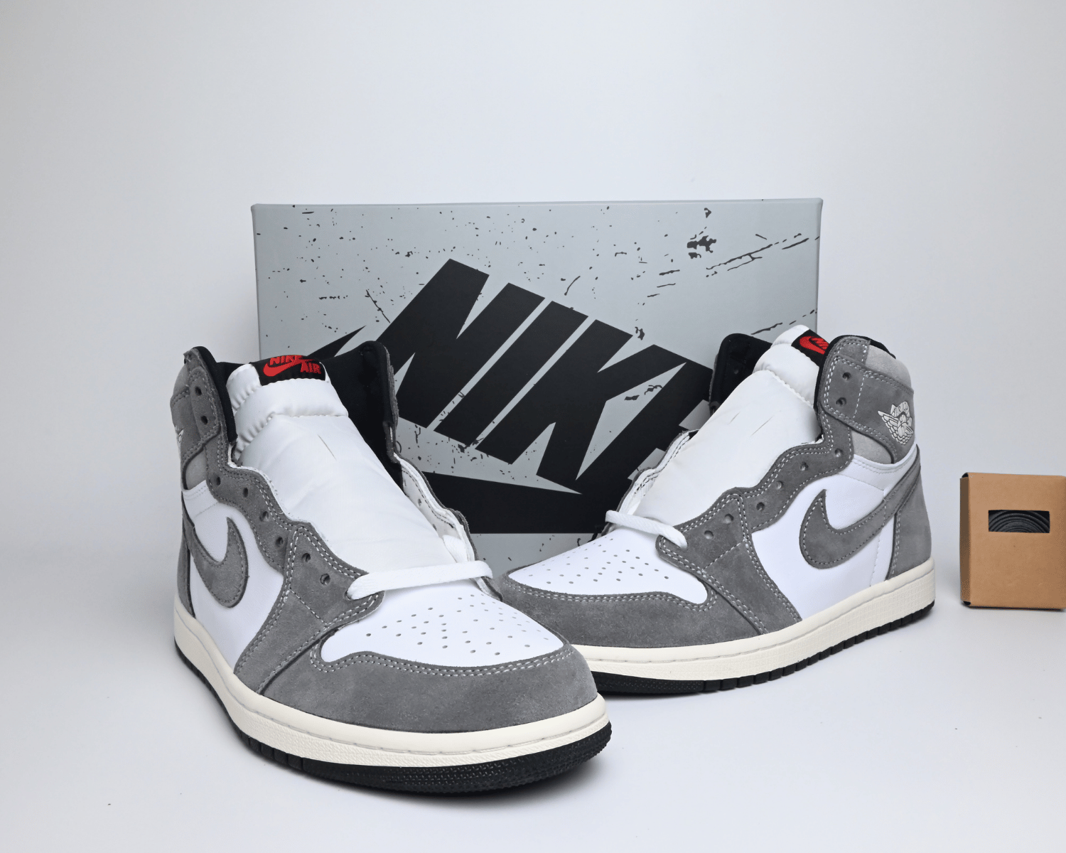 Jordan 1 Retro High OG Washed Black