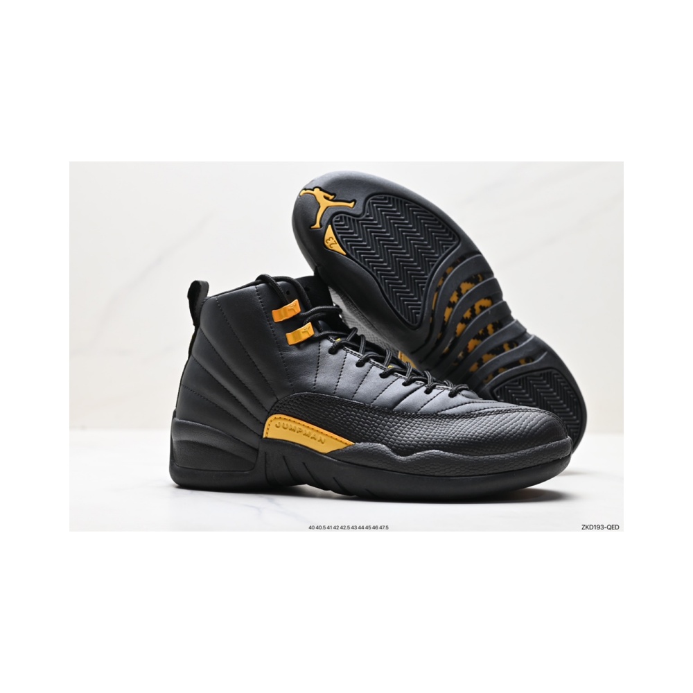 Air Jordan 12 