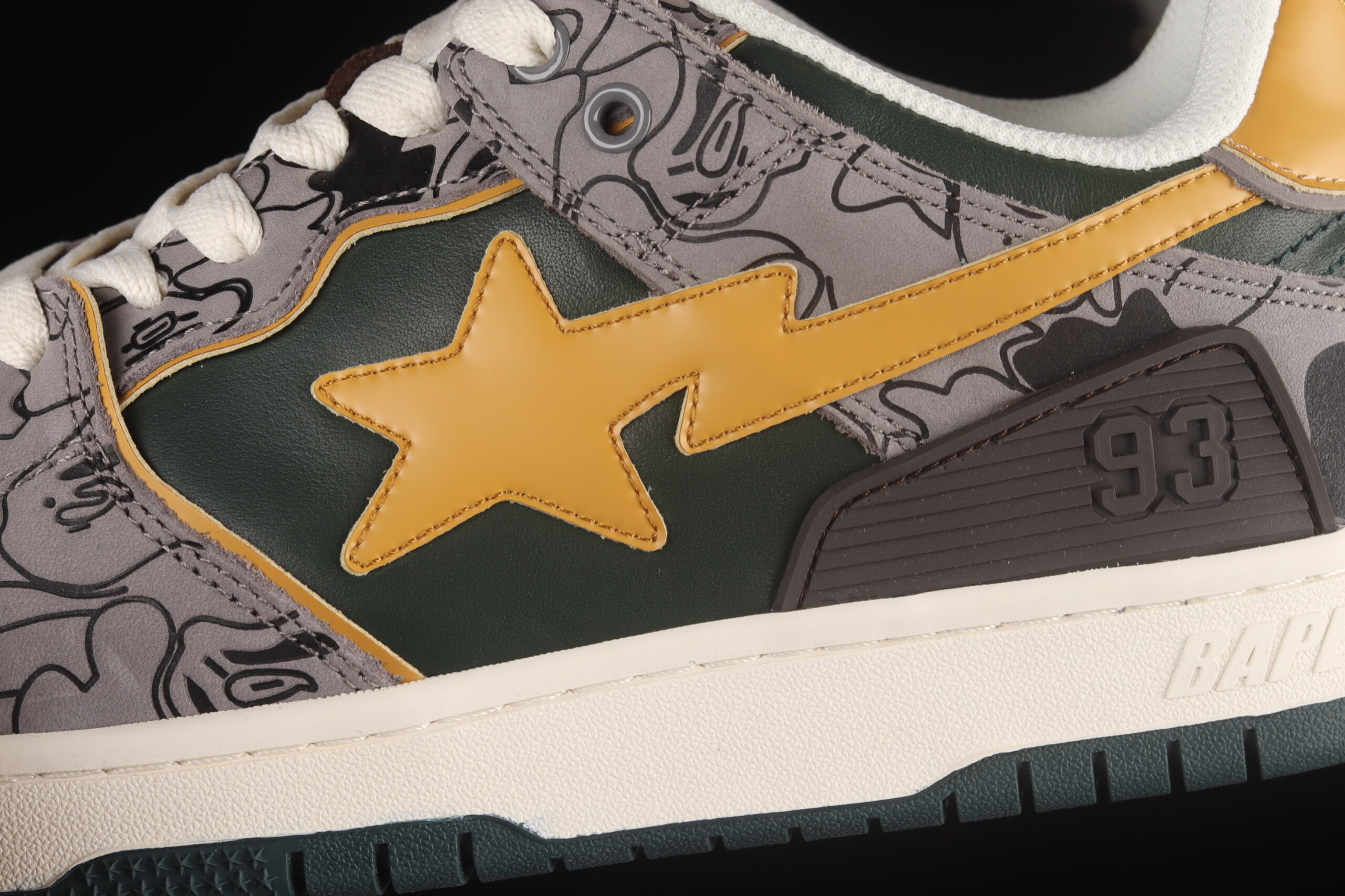 A Bathing Ape Bape SK8 STA Grey MuSTArd Yellow