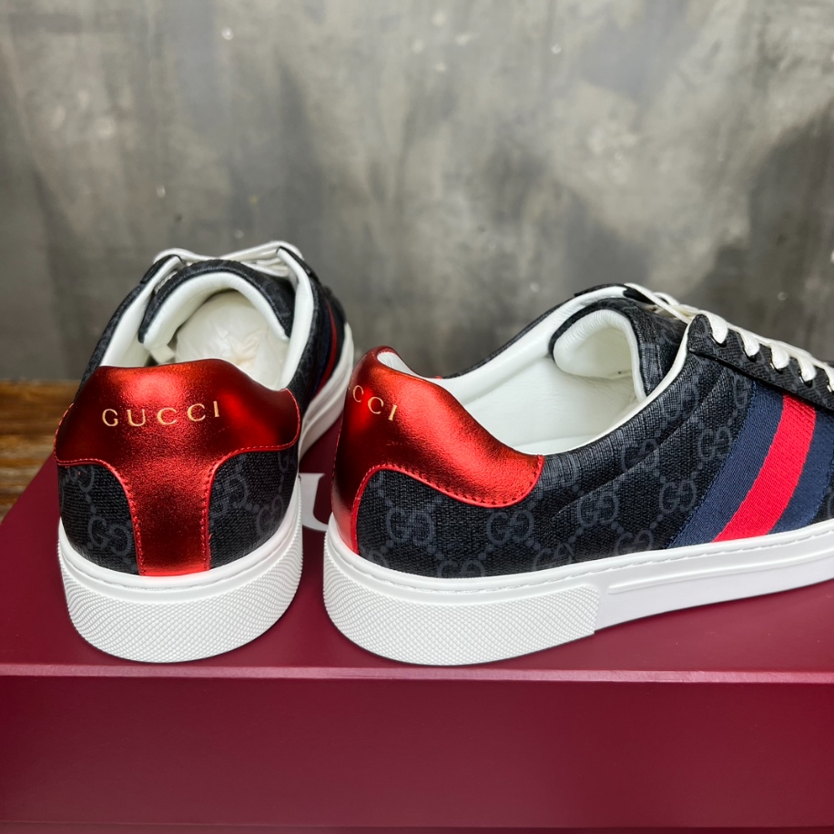 Gucci ACE Metal Tag Red And Blue Web Sneaker – GCC169