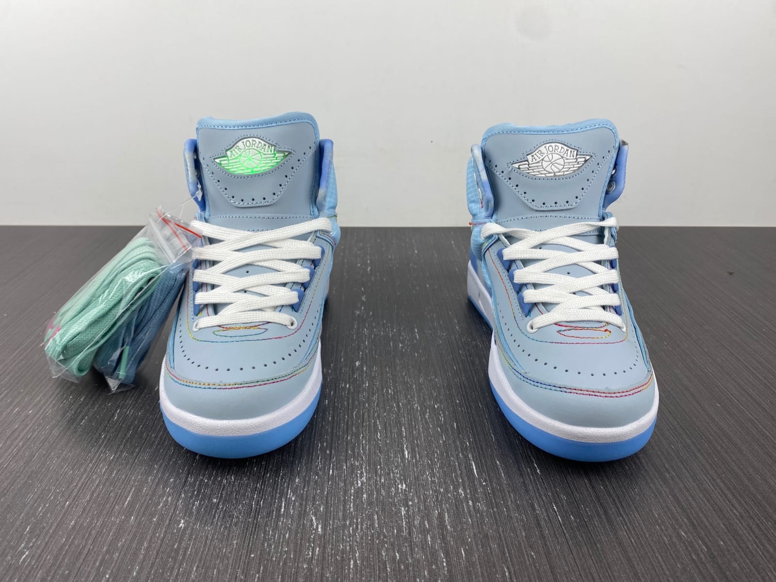 Jordan 2 Retro J Balvin