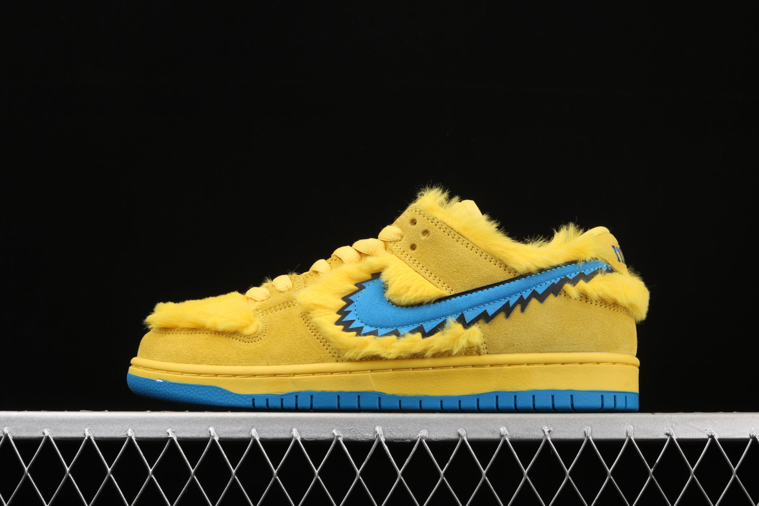 Grateful Dead x NK SB Dunk Low “Yellow Bear”