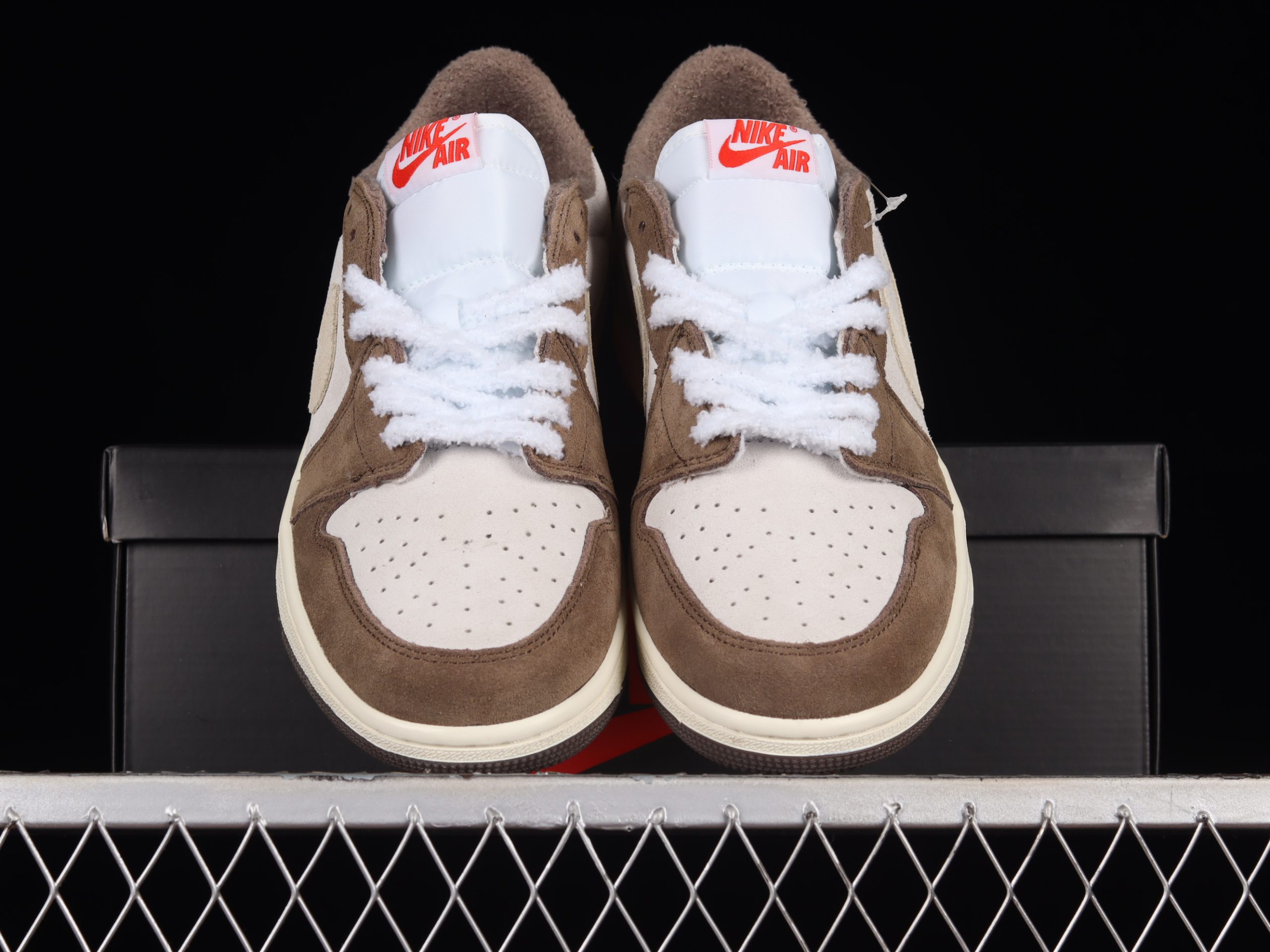 Air Jordan 1 Retro Low OG Year of the Rabbit