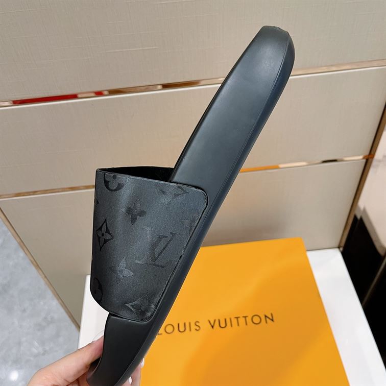 LOUIS VUITTON WATERFRONT MULE – LVSD032