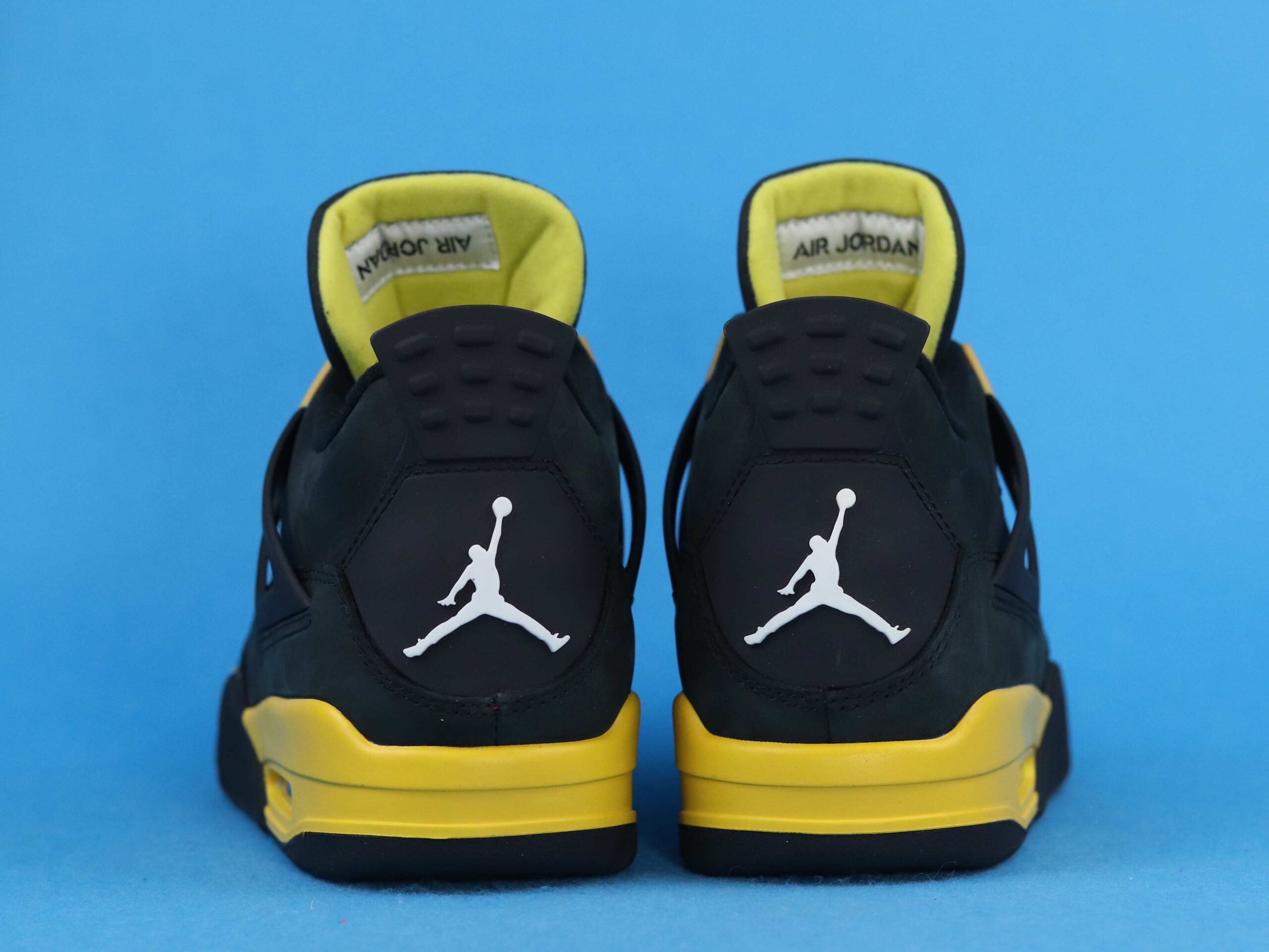 Air Jordan 4 Retro Thunder Yellow