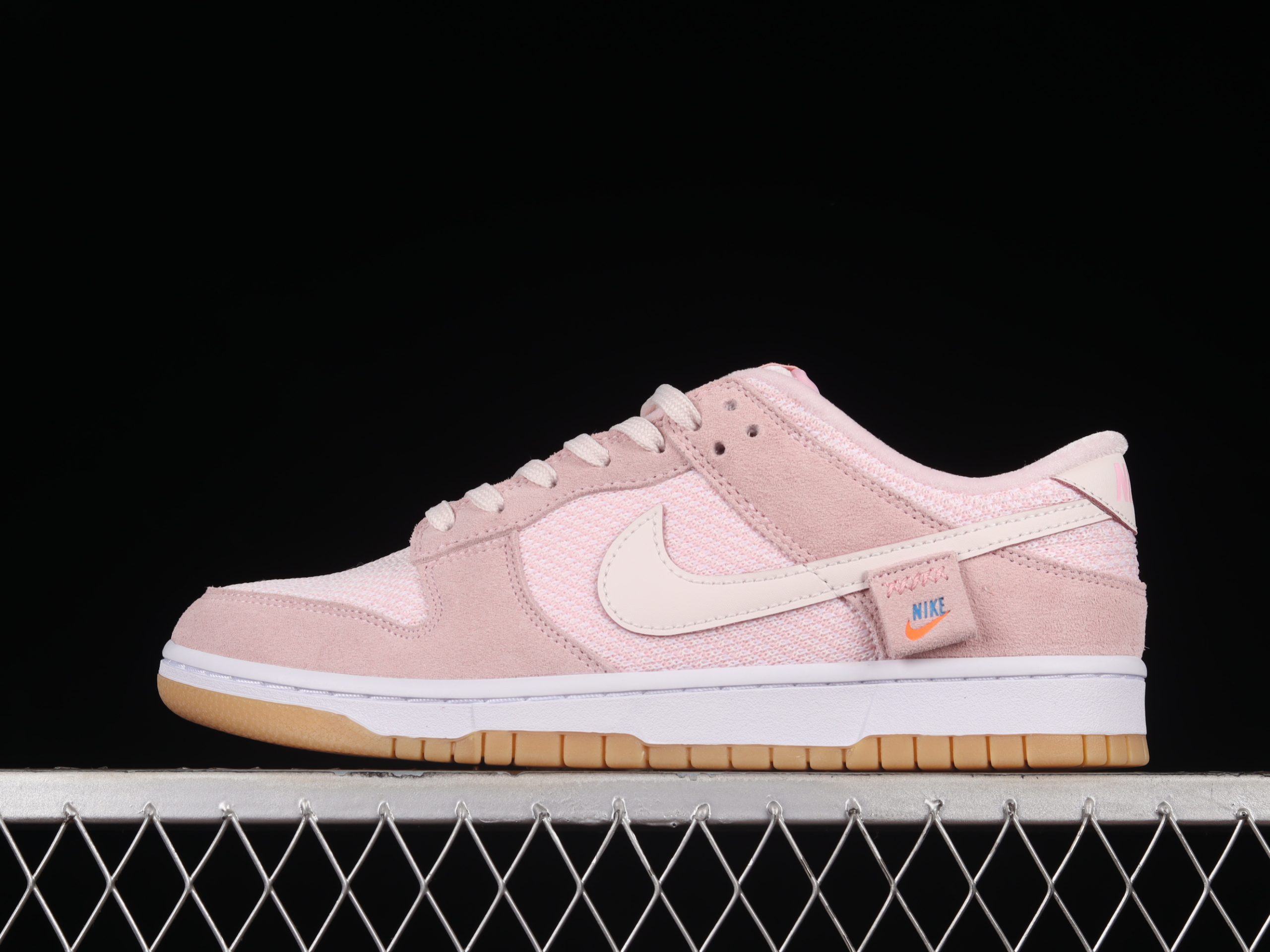 Nike Dunk Low Teddy Bear Light Soft Pink