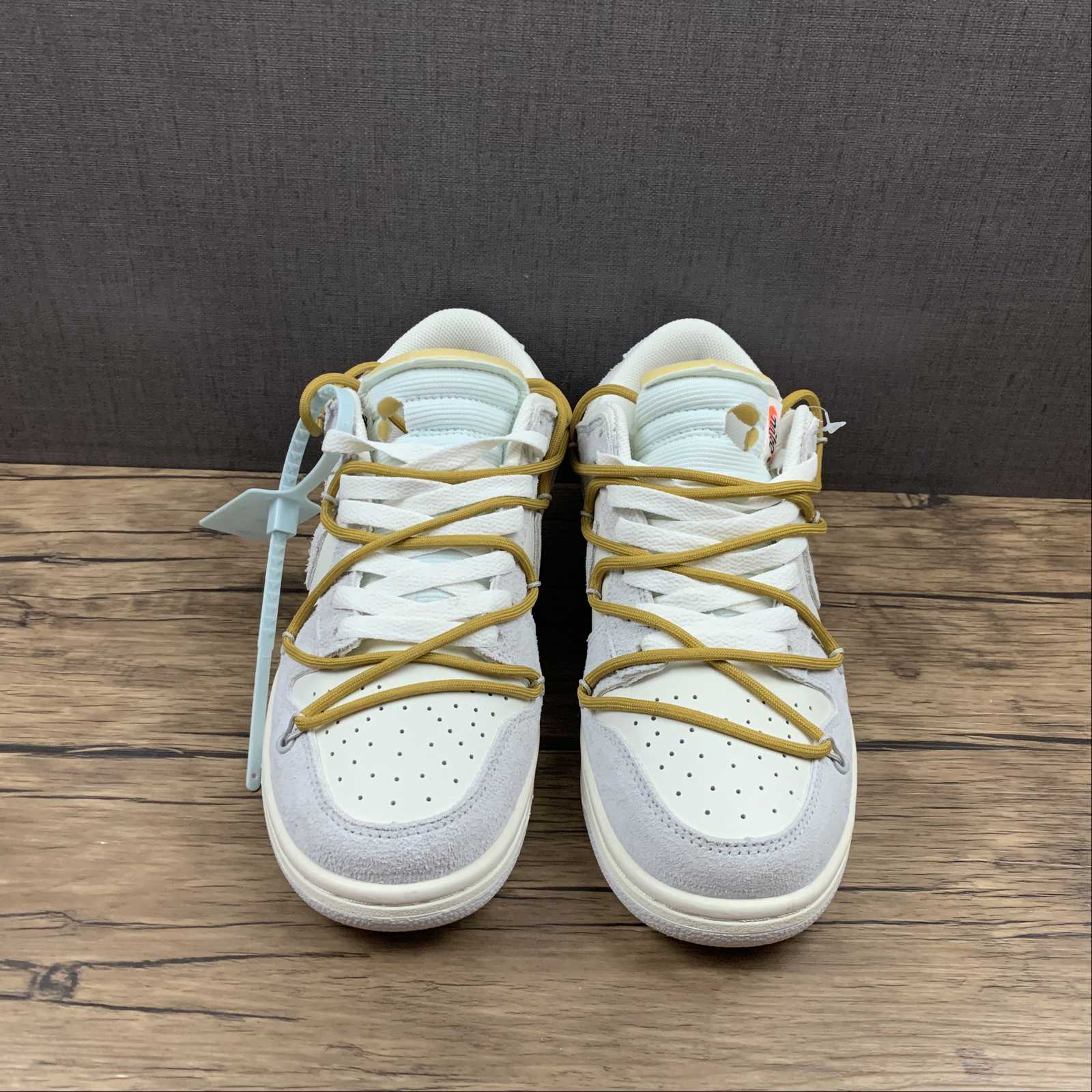 Off White Nike Dunk Lot 37