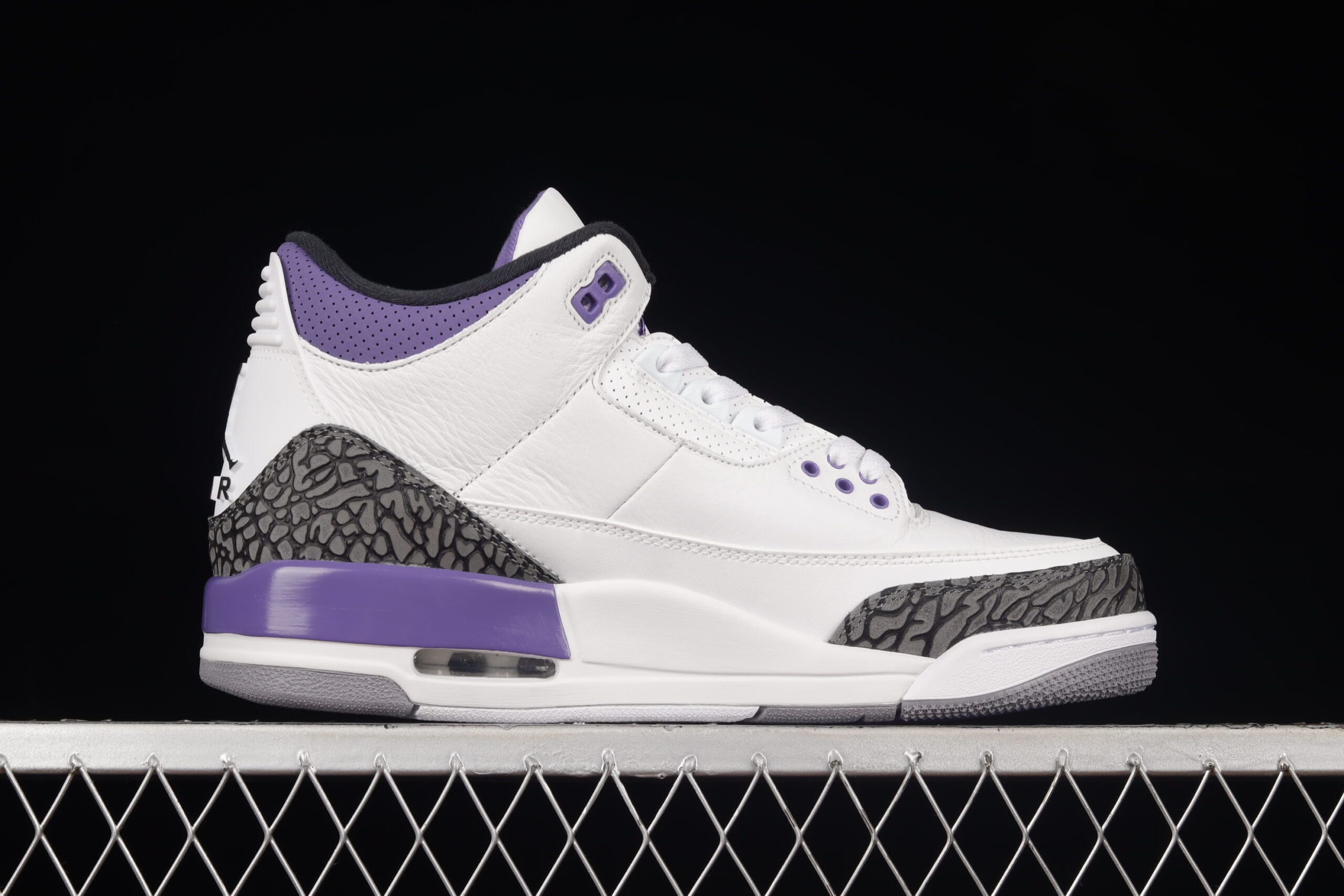 Air Jordan 3 Retro Dark Iris