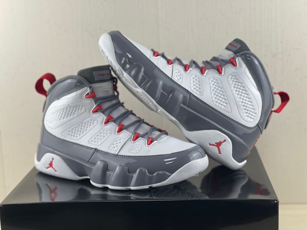 Jordan 9 Retro Fire Red