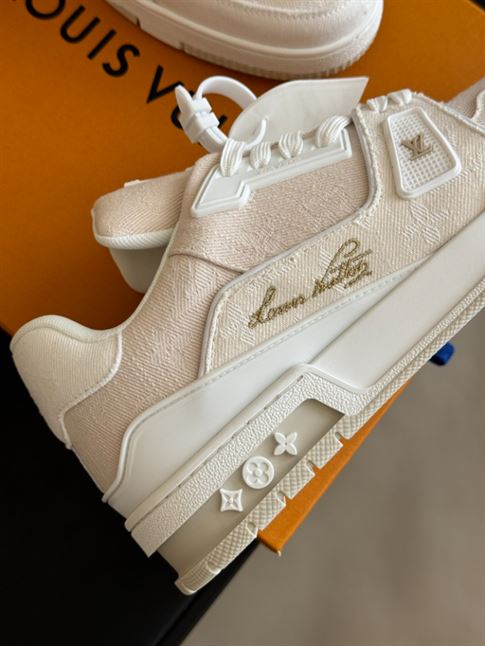 LOUIS VUITTON LV TRAINER SNEAKER – LVS173