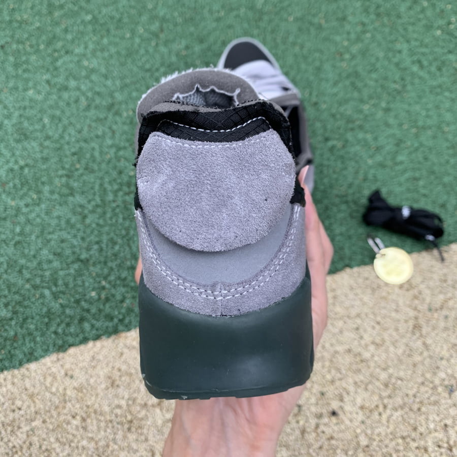 Nike Air Max 90 OFW family