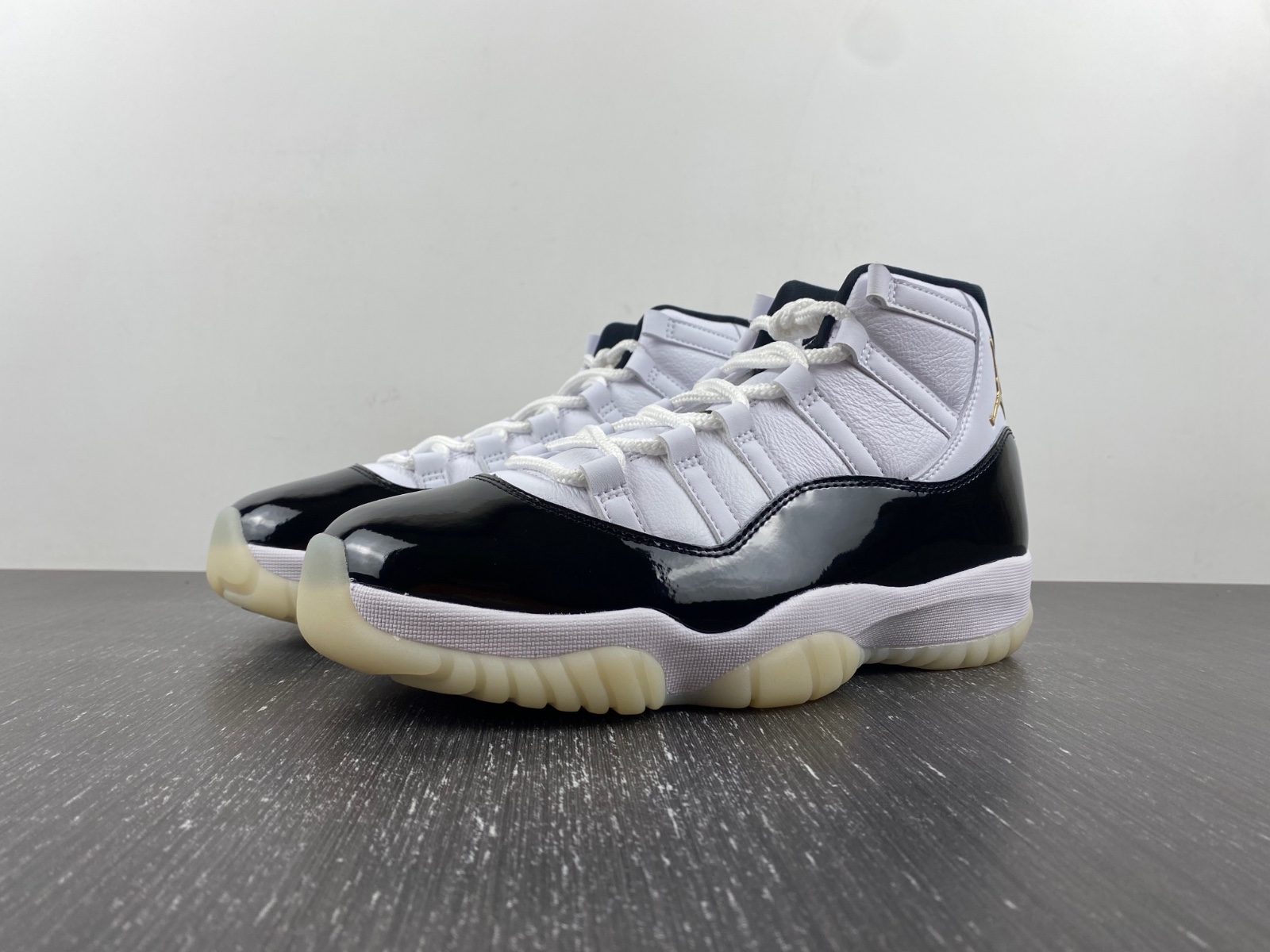 Air Jordan 11 Gratitude
