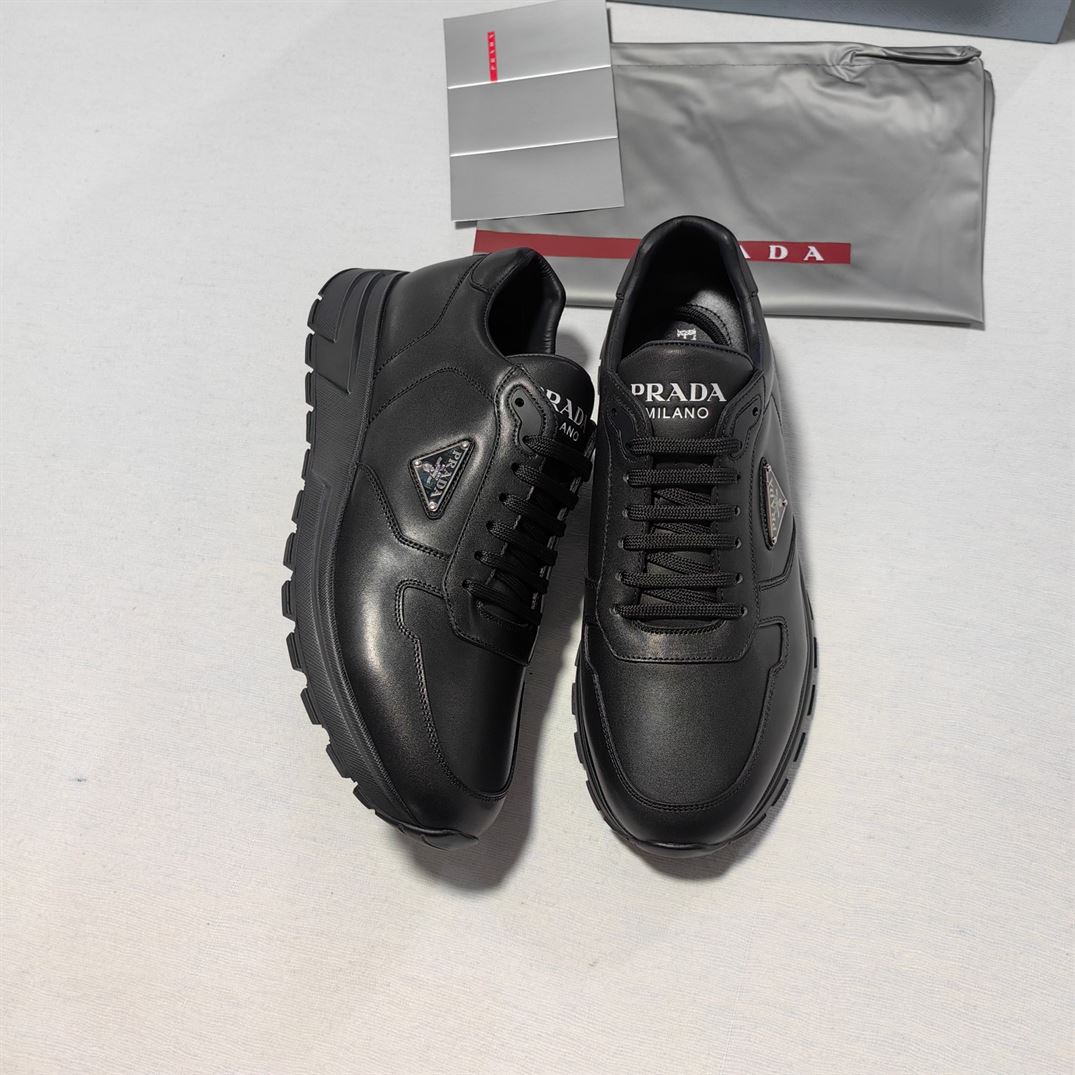 PRADA LEATHER SNEAKERS – PRS072