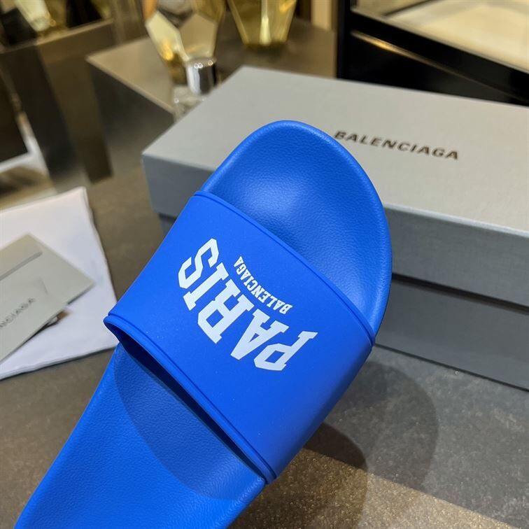 BALENCIAGA CITIES PARIS POOL SLIDE SANDAL – BBD011