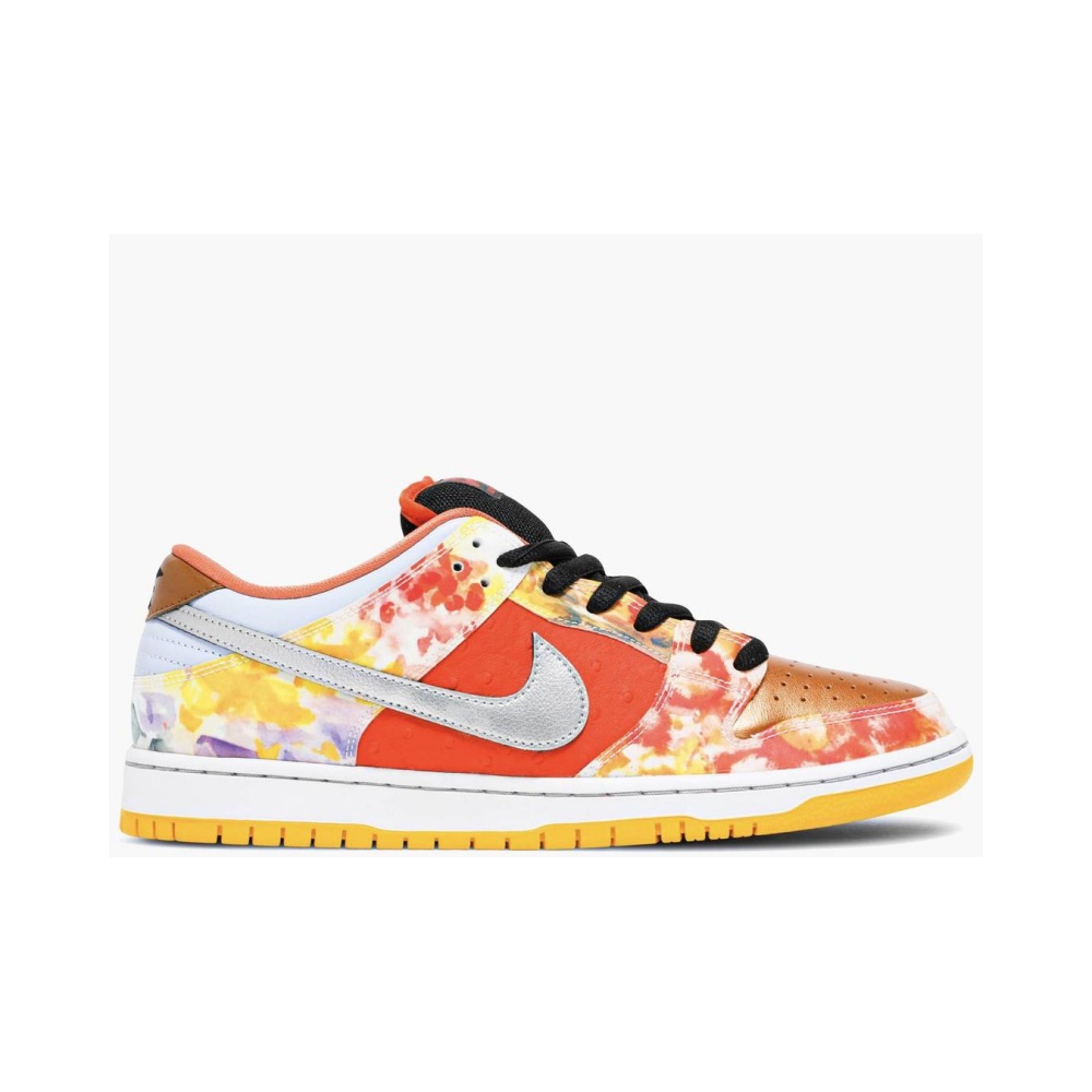 Nike SB Dunk Low Street Hawker