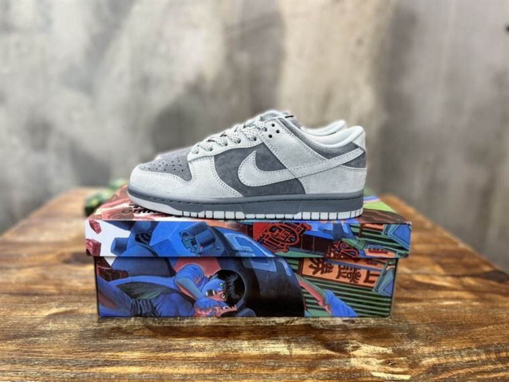 NIKE SB DUNK LOW ‘LONDON’ – NSN006